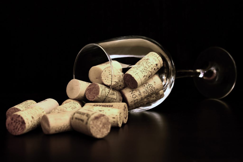 how to tell if wine is corked